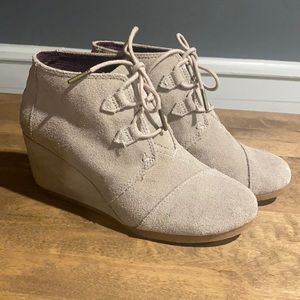 TOMS Booties Kala Desert Wedge